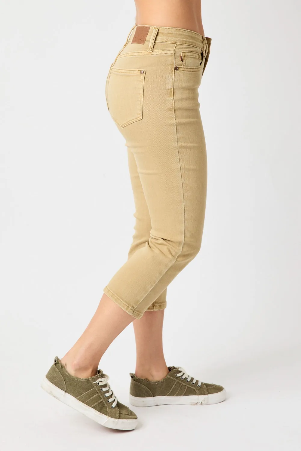 Ava Mid Rise Khaki Capri