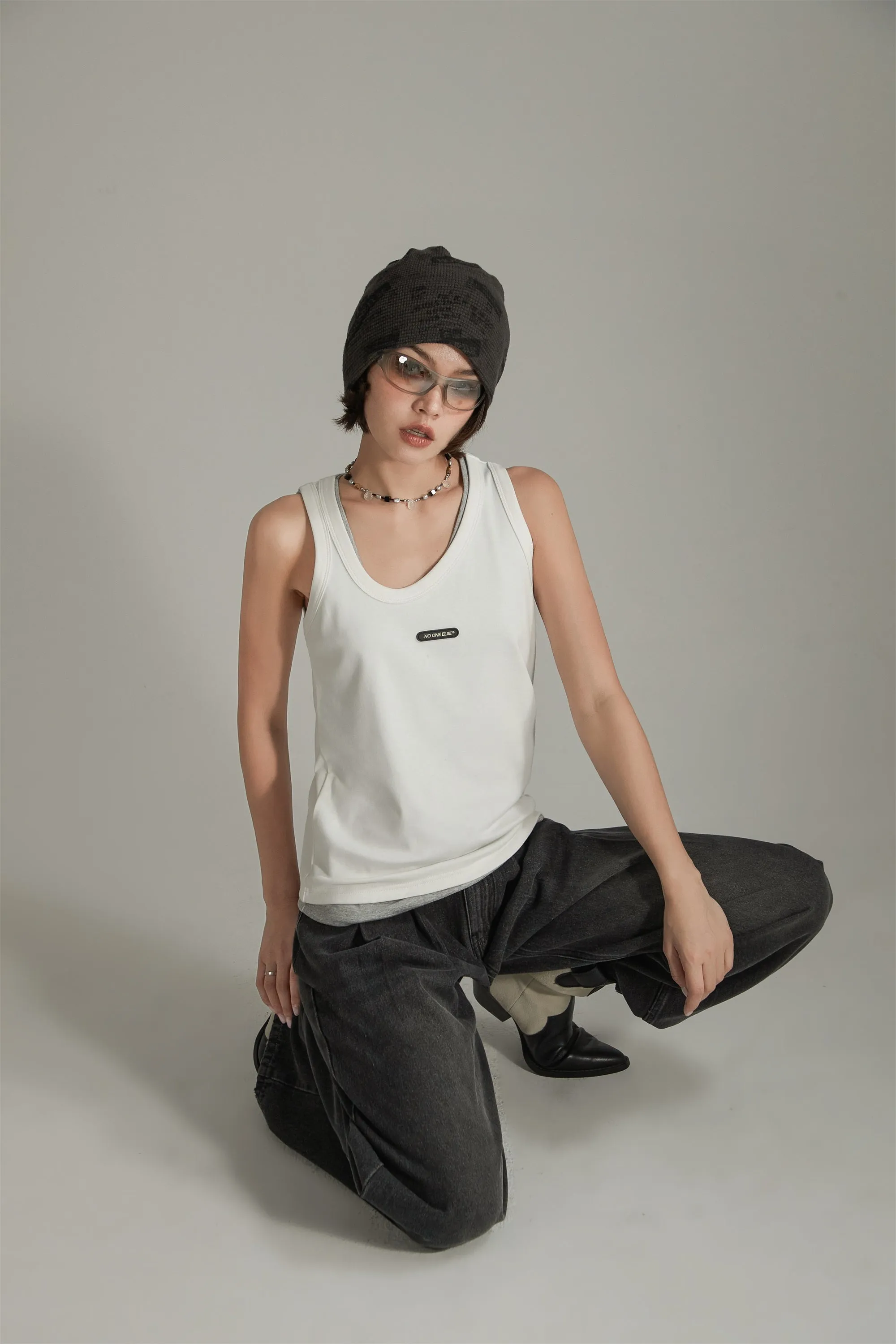 Basic Simple Sleeveless T-Shirt