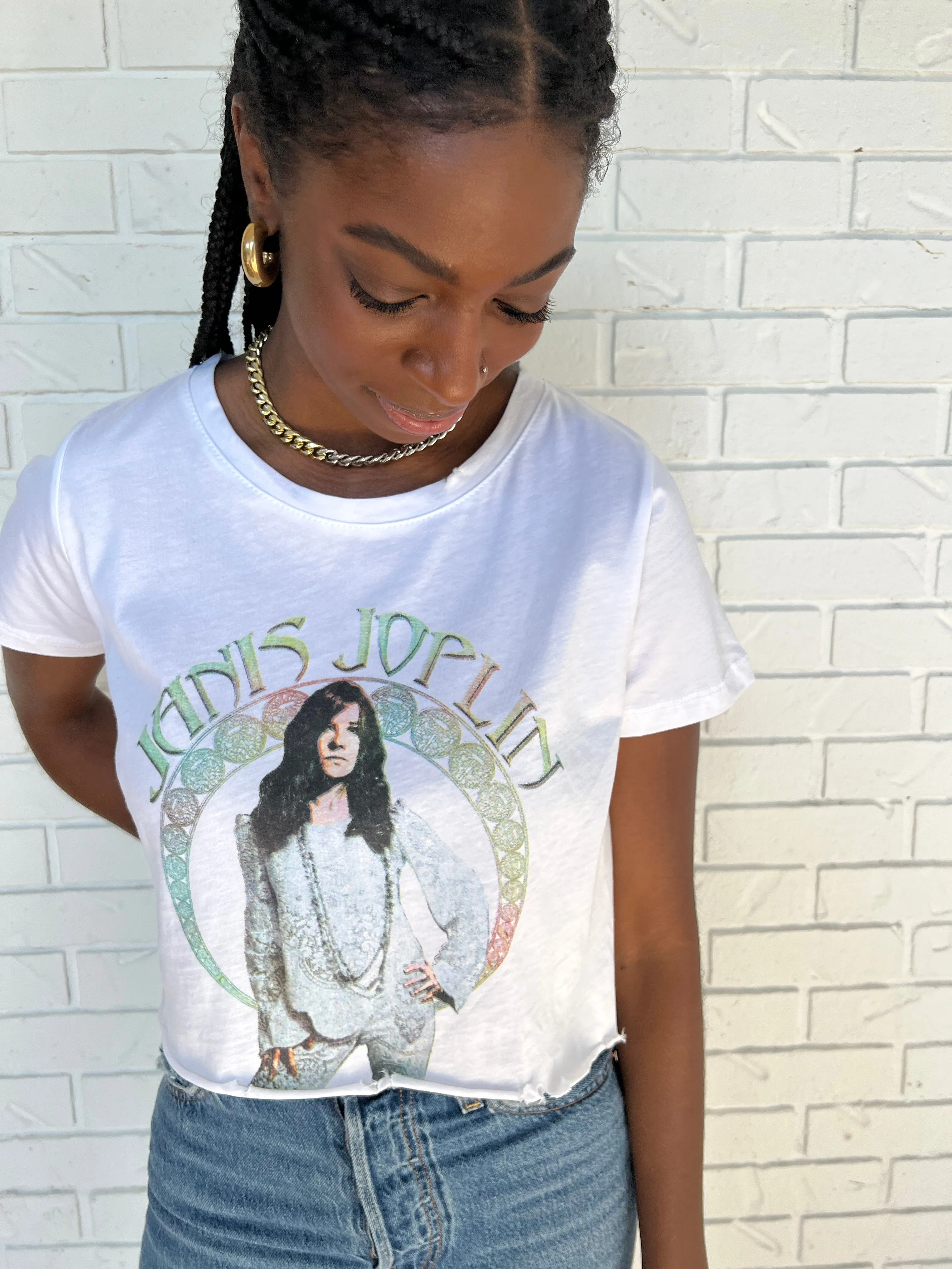 Janis Circle Portrait Crop Tee