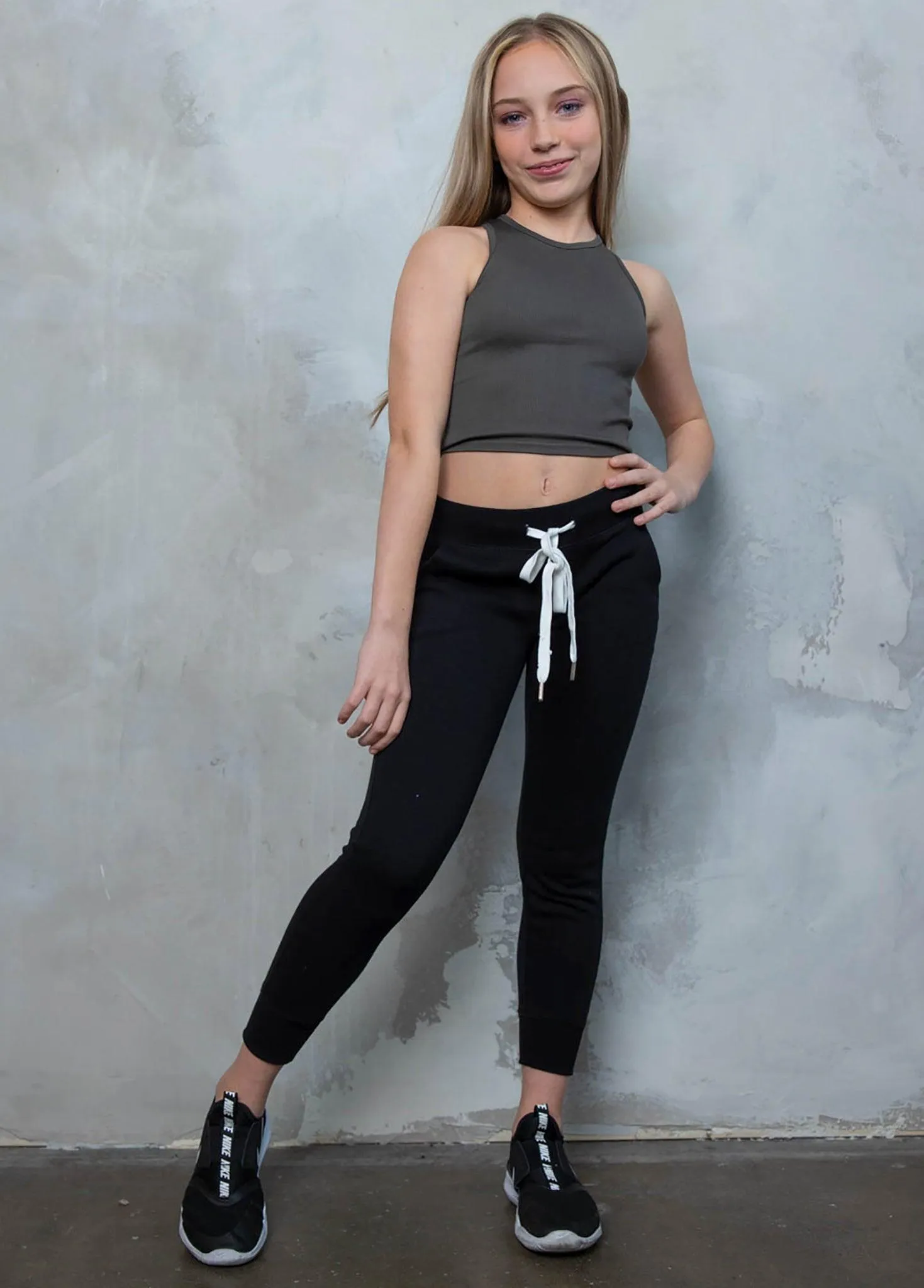 RHEA Racerback Crop Tank Top